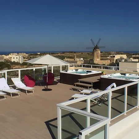 Gozowindmill Apartments Qala Exterior photo